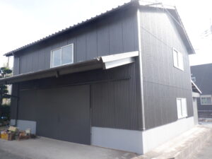 熊本市西区倉庫リノベーション店舗内・外部塗装施工事例