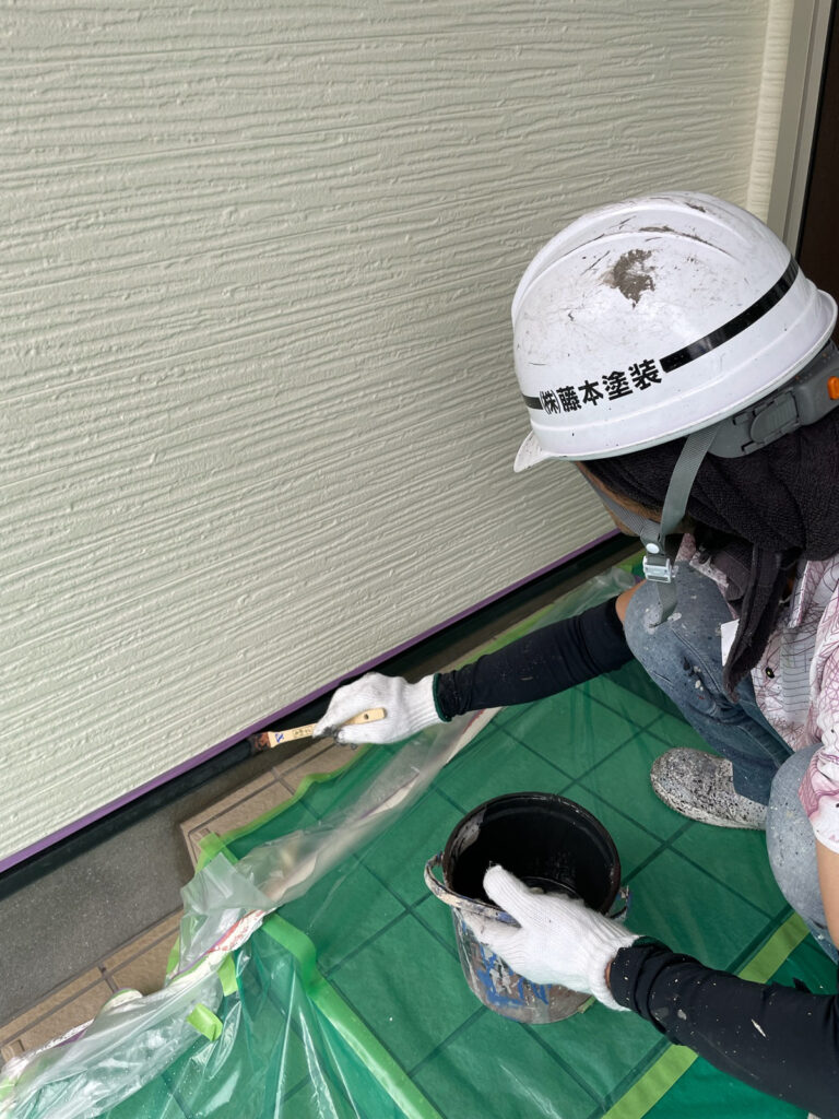熊本市西区H様邸水切り塗装状況