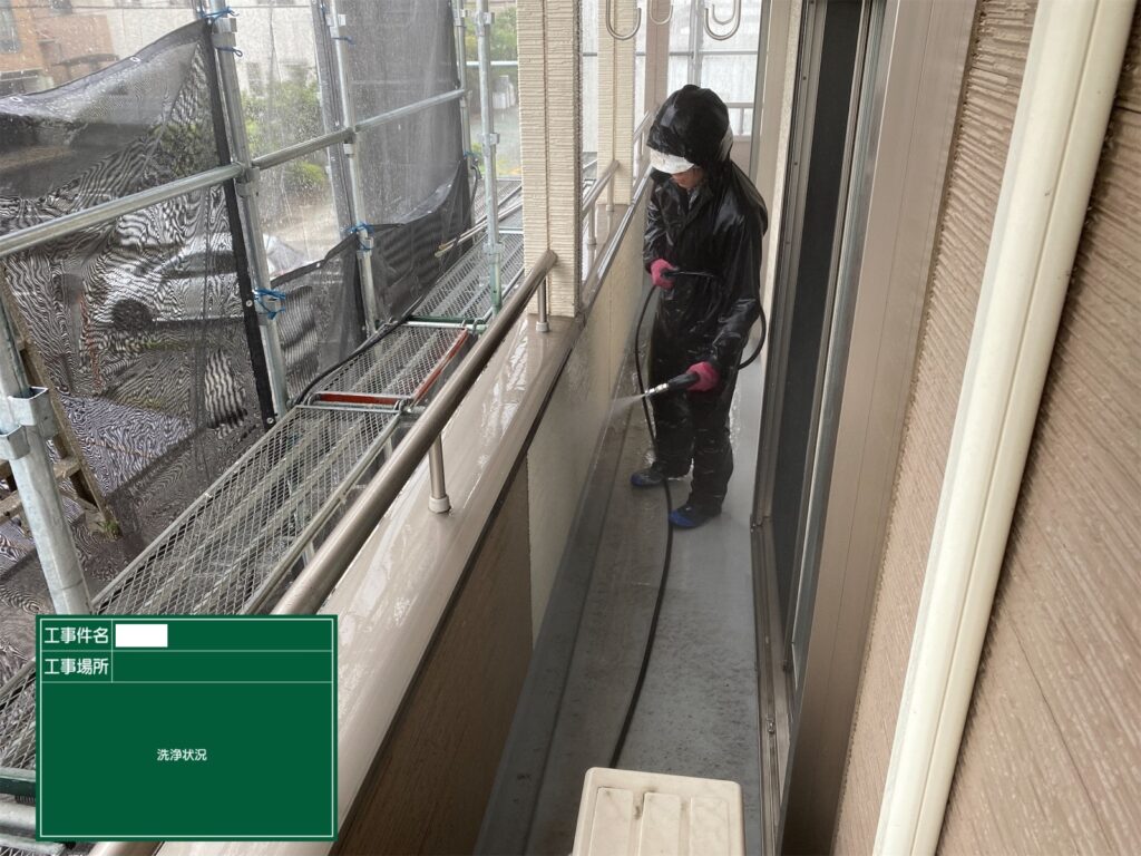 熊本市東区M様邸外壁塗装工事状況